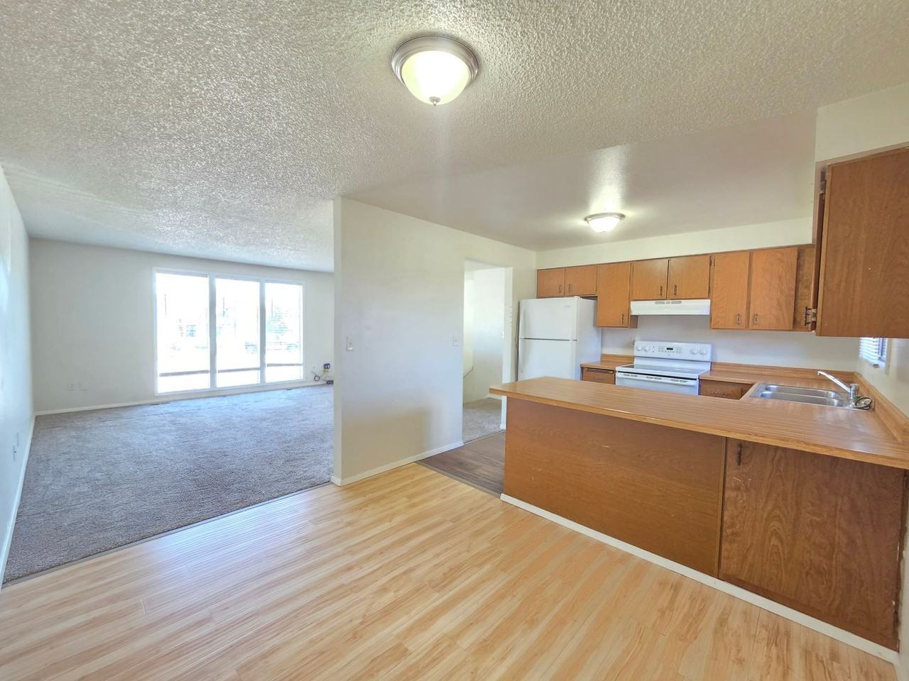 1707 N Glenn Ct - Photo 4 of 25