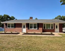 featured image of 1900 Westover Dr