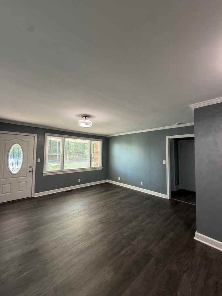1900 Westover Dr - Photo 3 of 16