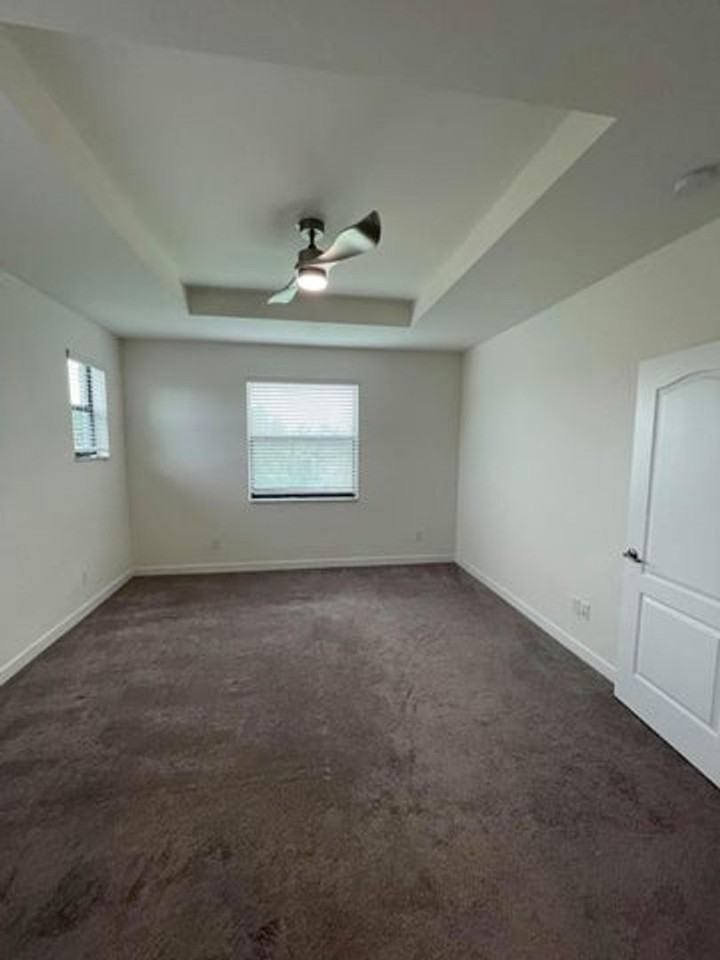 12932 Anthorne Ln - Photo 7 of 15