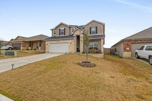 featured image of 2221 Clove Ct
