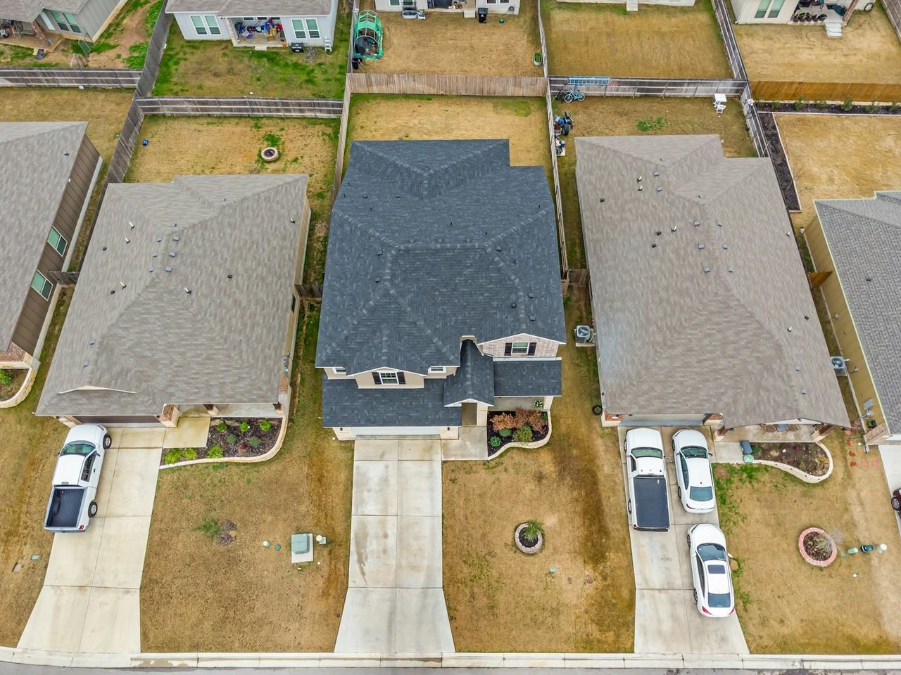 2221 Clove Court - Photo 4 of 41