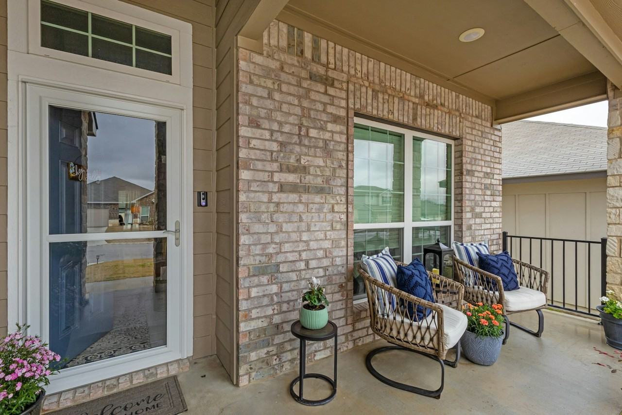 2221 Clove Court - Photo 5 of 41