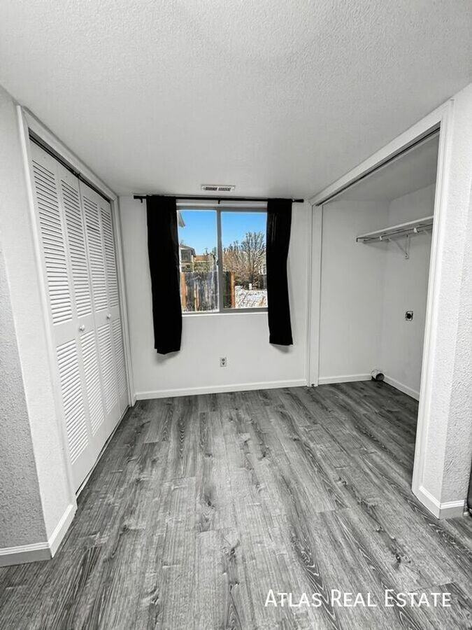 5554 Bonita Village Rd - Photo 5 of 27