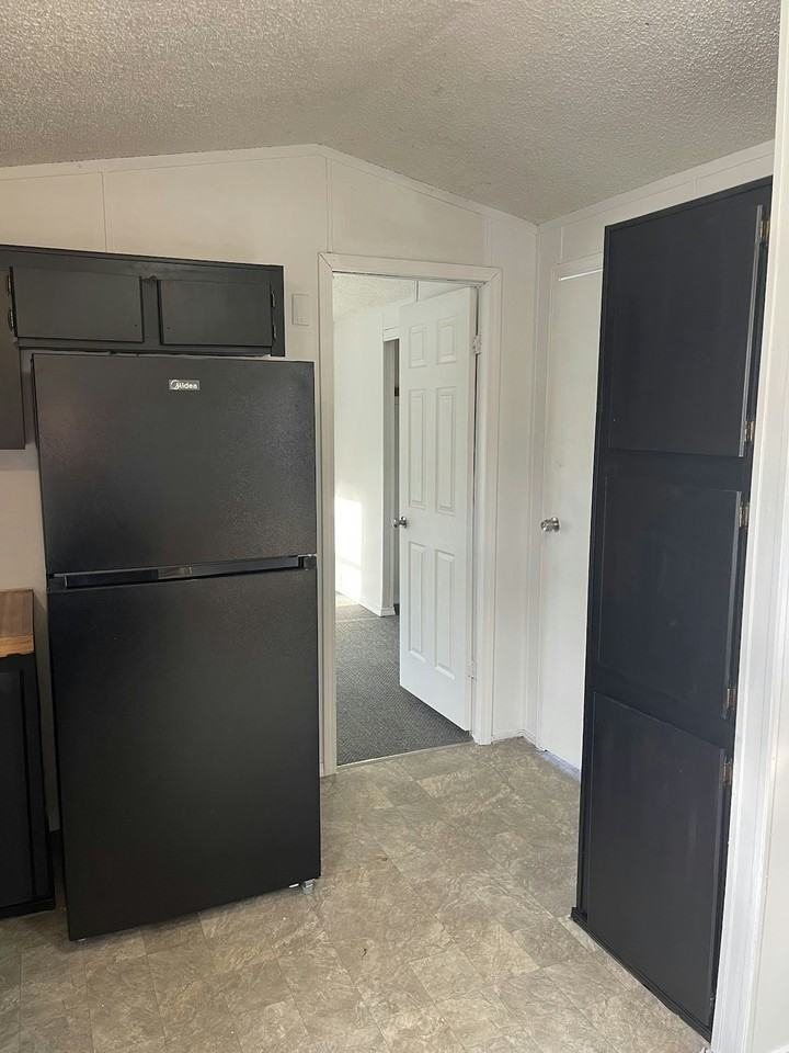 2706 Pearl Avenue - Photo 6 of 9
