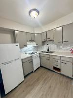 featured image of 2339 Harrodsburg Rd