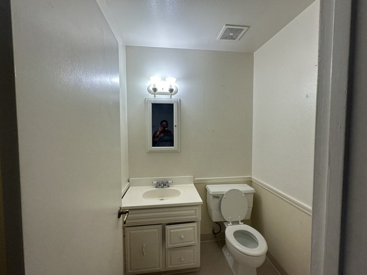 3333 El Encanto Ct #5 - Photo 5 of 10