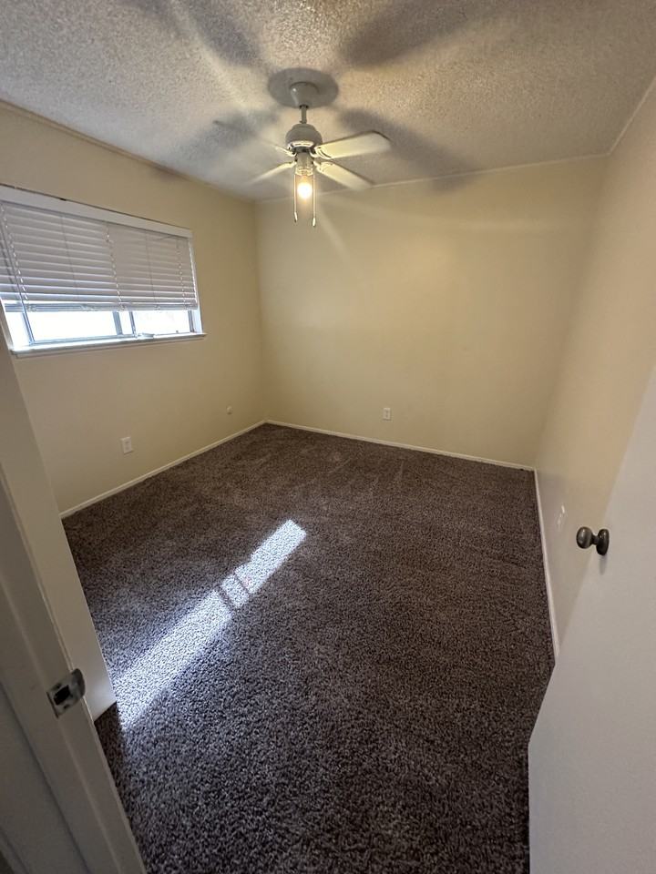 3333 El Encanto Ct #5 - Photo 7 of 10