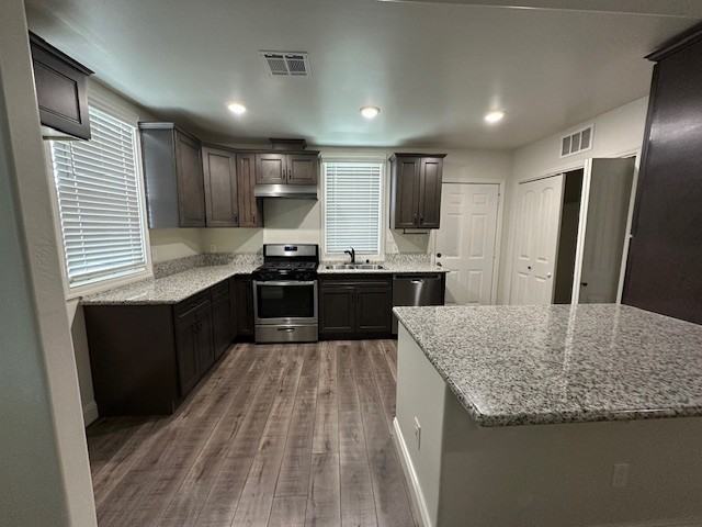 11940 Rosedale Hwy #B - Photo 5 of 10