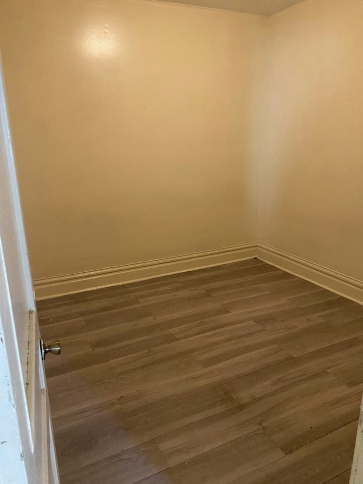 1012 Prospect Avenue Southeast, Unit 1 - Photo 5 of 6