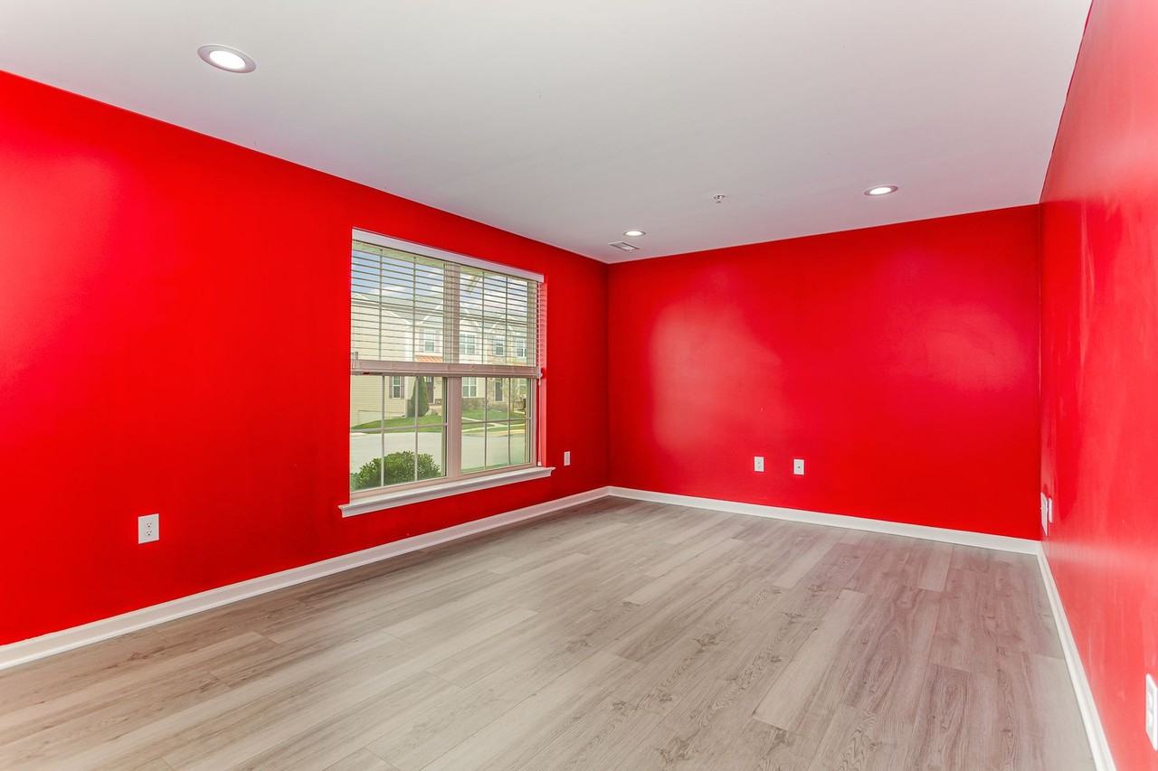 4260 Wild Orchid Ln - Photo 5 of 31