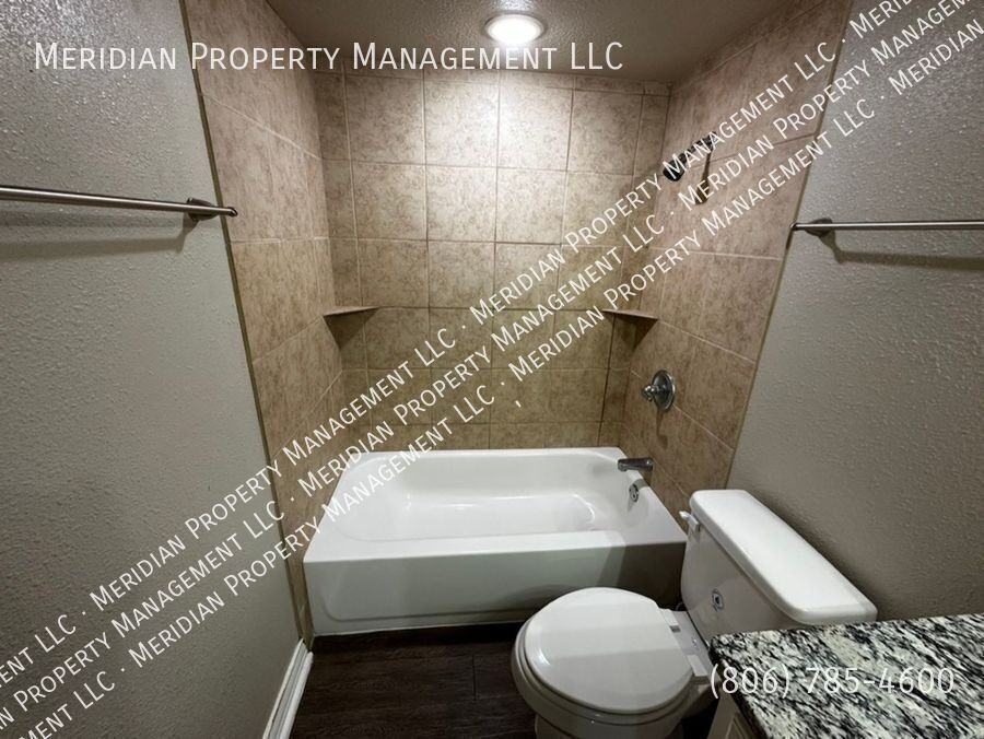 2101 14th St #10 - Photo 6 of 11
