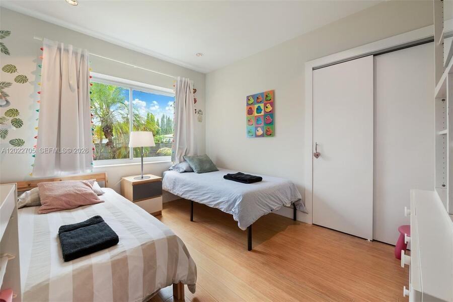 5800 Sw 50th Ter - Photo 6 of 16