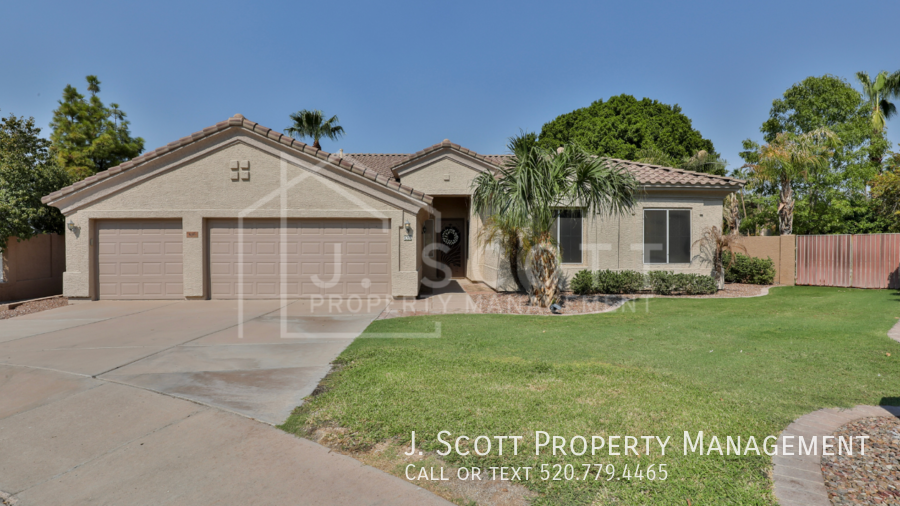 836 W Aloe Pl - Photo 2 of 38