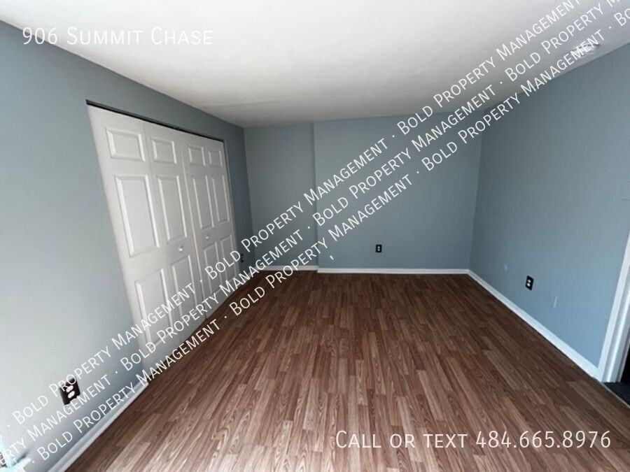 906 Summit Chase Dr - Photo 6 of 13