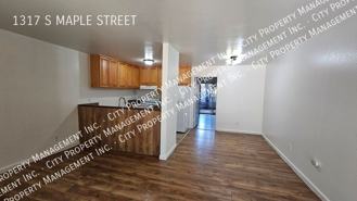1317 S Maple St - Photo 1 of 1