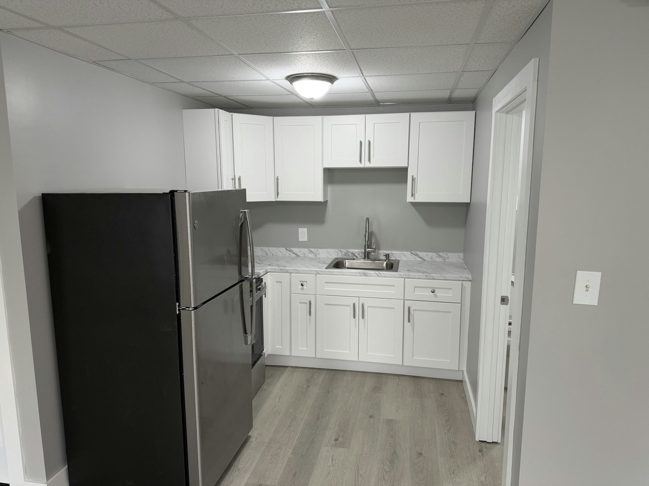 135 Orange Street, Unit 2B - Photo 2 of 9
