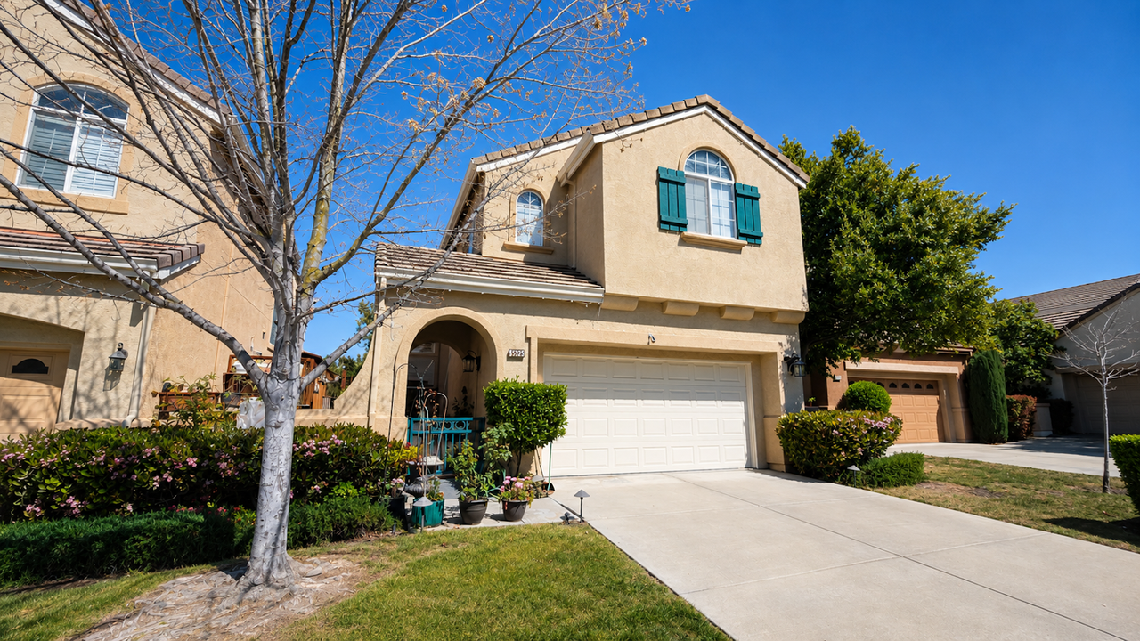 5325 Manderston Drive - Photo 2 of 15