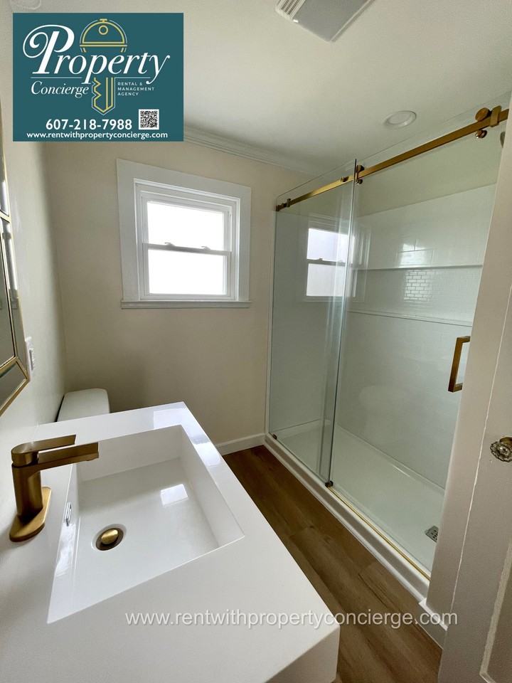 211 Central Ave #1 - Photo 7 of 12