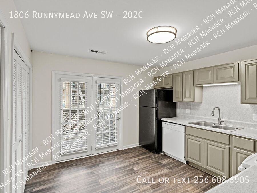1806 Runnymead Ave Sw #202C - Photo 7 of 50