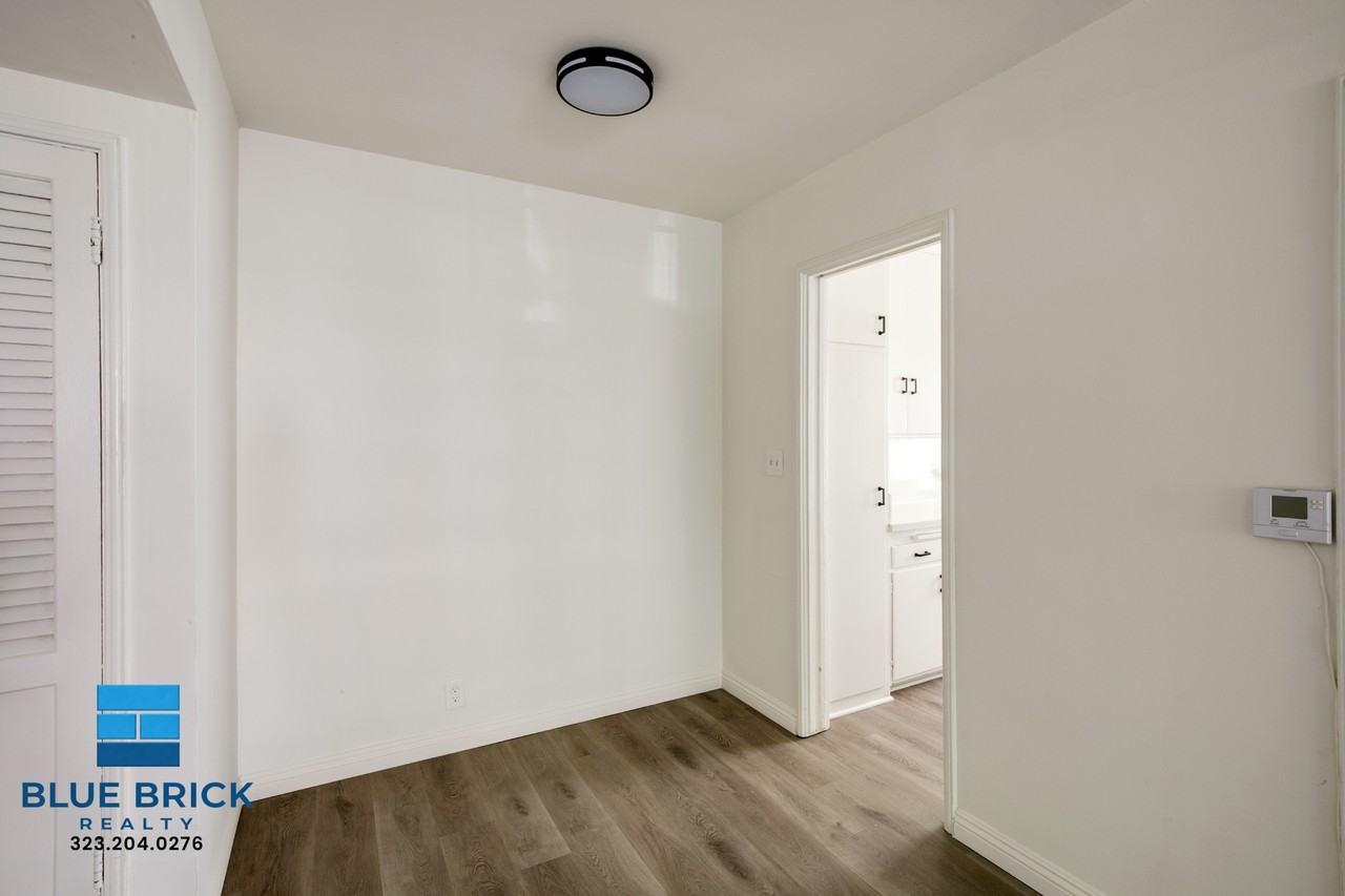 145 S Roxbury Dr #1 - Photo 6 of 14