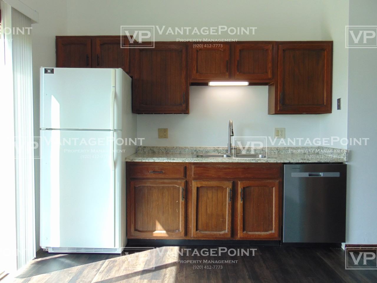814 Broadway St #814 - Photo 4 of 17