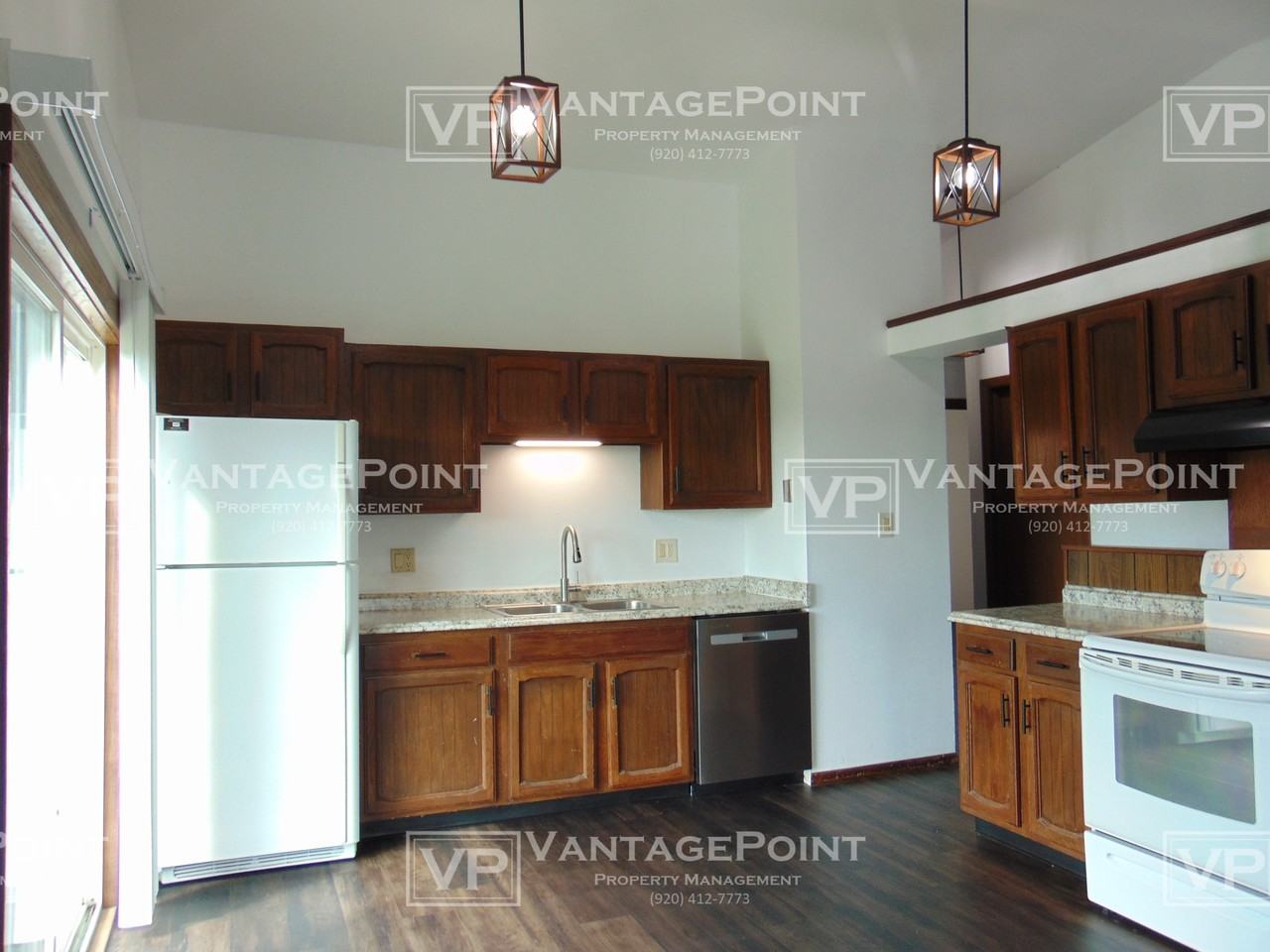 814 Broadway St #814 - Photo 6 of 17