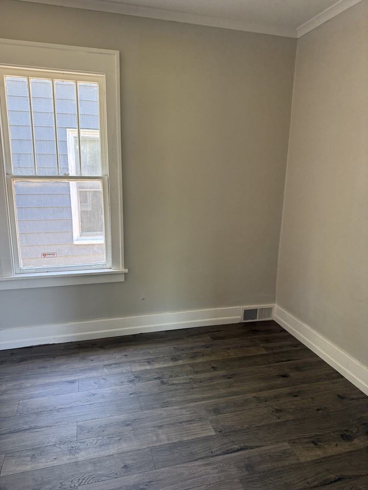 3004 W Meidroth St #1 - Photo 6 of 10