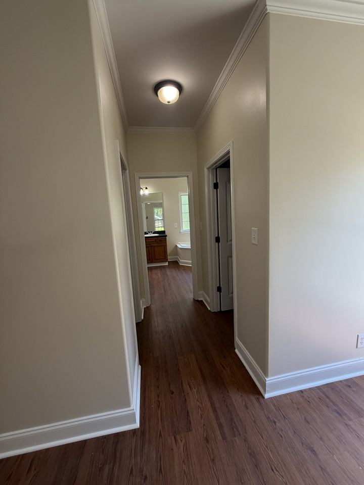 371 Amanda Dr #1 - Photo 4 of 23
