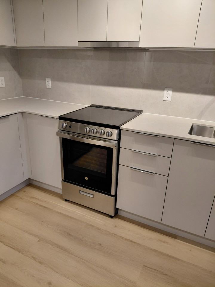 315 Alderson Avenue - Photo 16