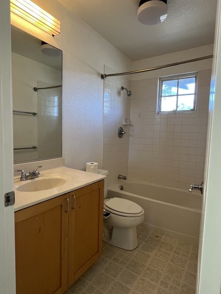 94-491 Ohapali St #1 - Photo 7 of 12