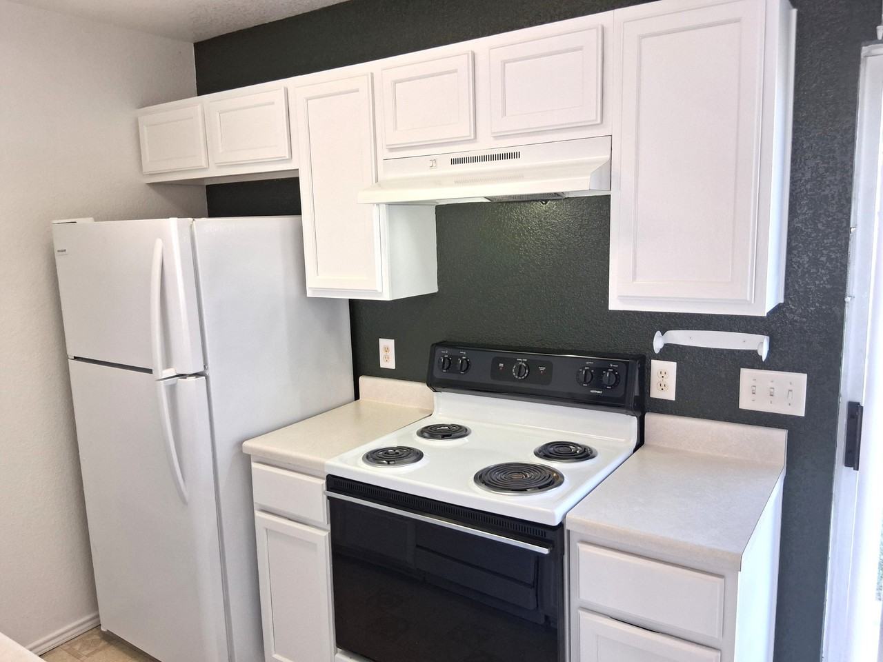 Redstone 5803 - Photo 5 of 12