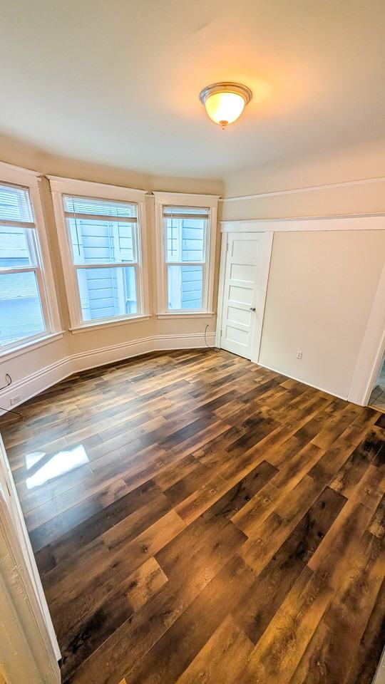 119 Haight - Photo 3 of 8