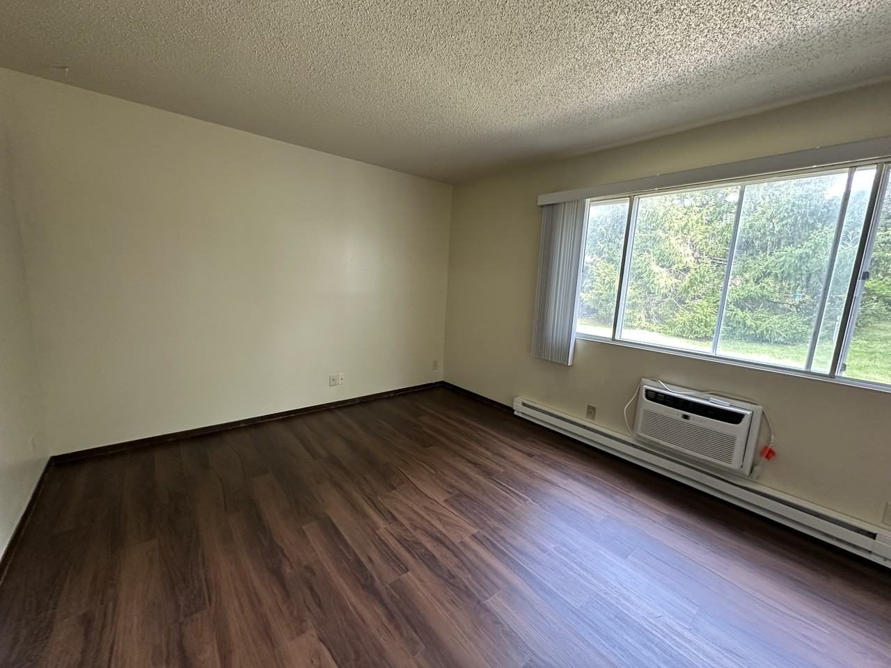 3310 Packer Drive - Photo 3 of 7