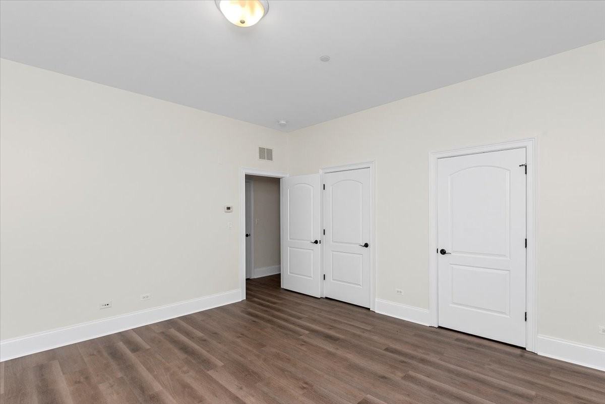 2500 Green Bay Rd #403 - Photo 5 of 17