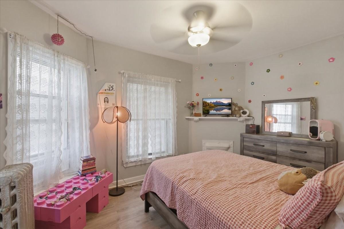 5018 S Blackstone Ave #202 - Photo 6 of 11