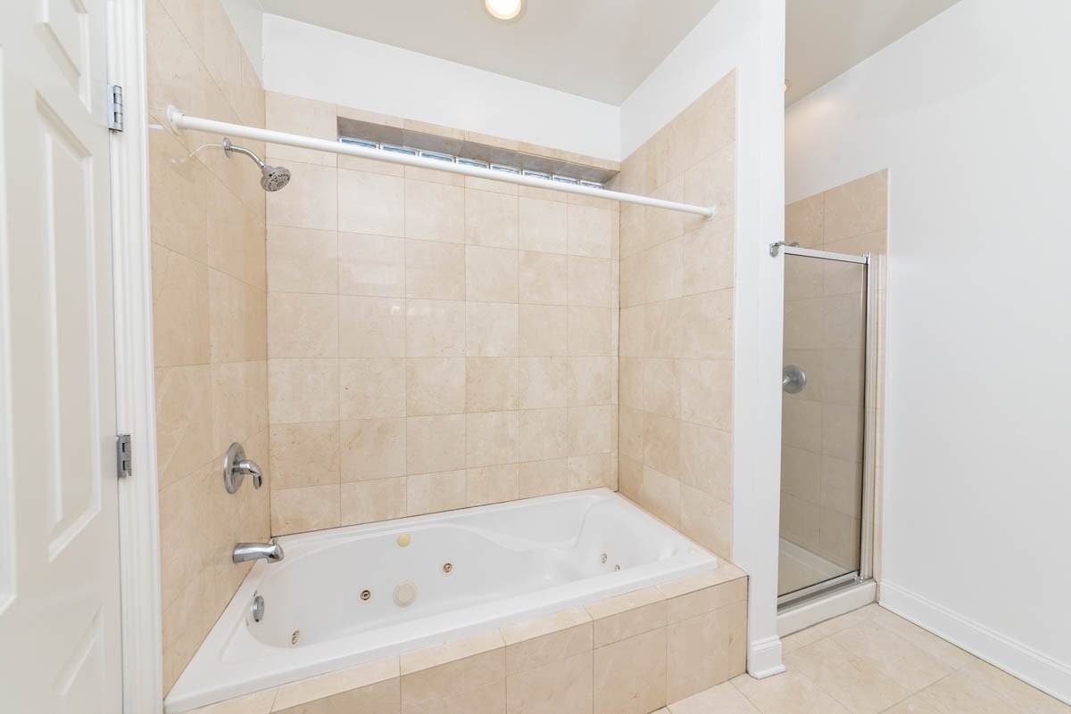 1960 N Damen Ave #3 - Photo 6 of 19