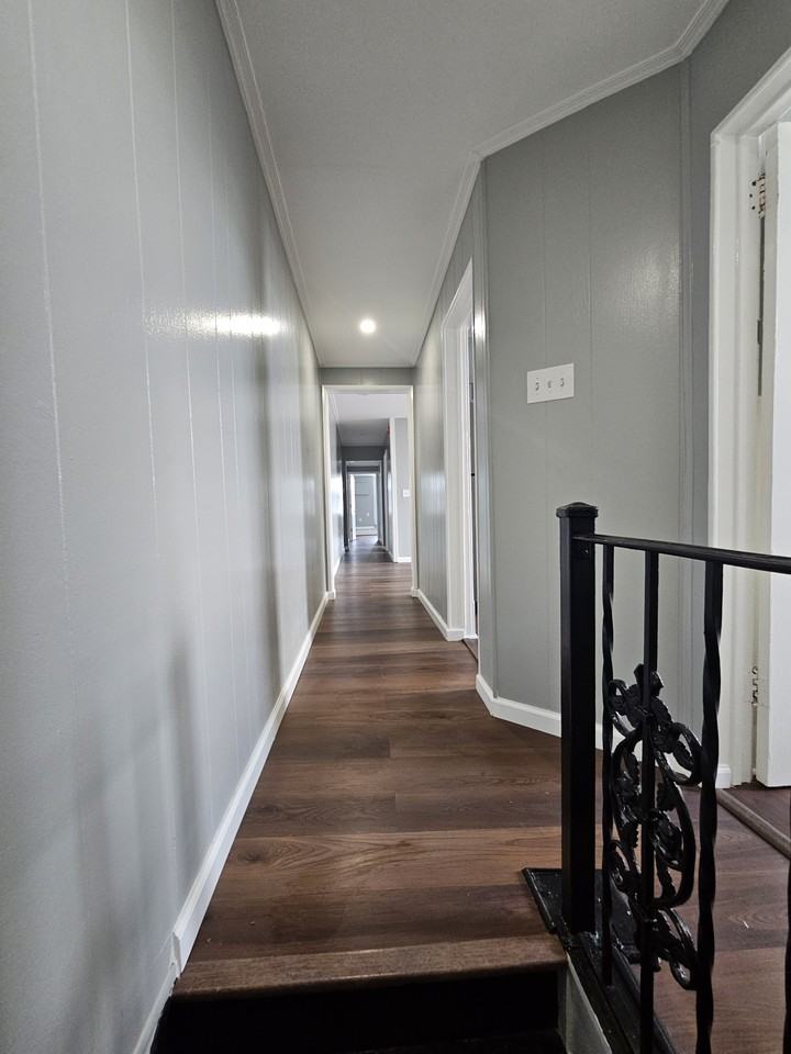 752 East Tioga Street - Photo 3 of 10