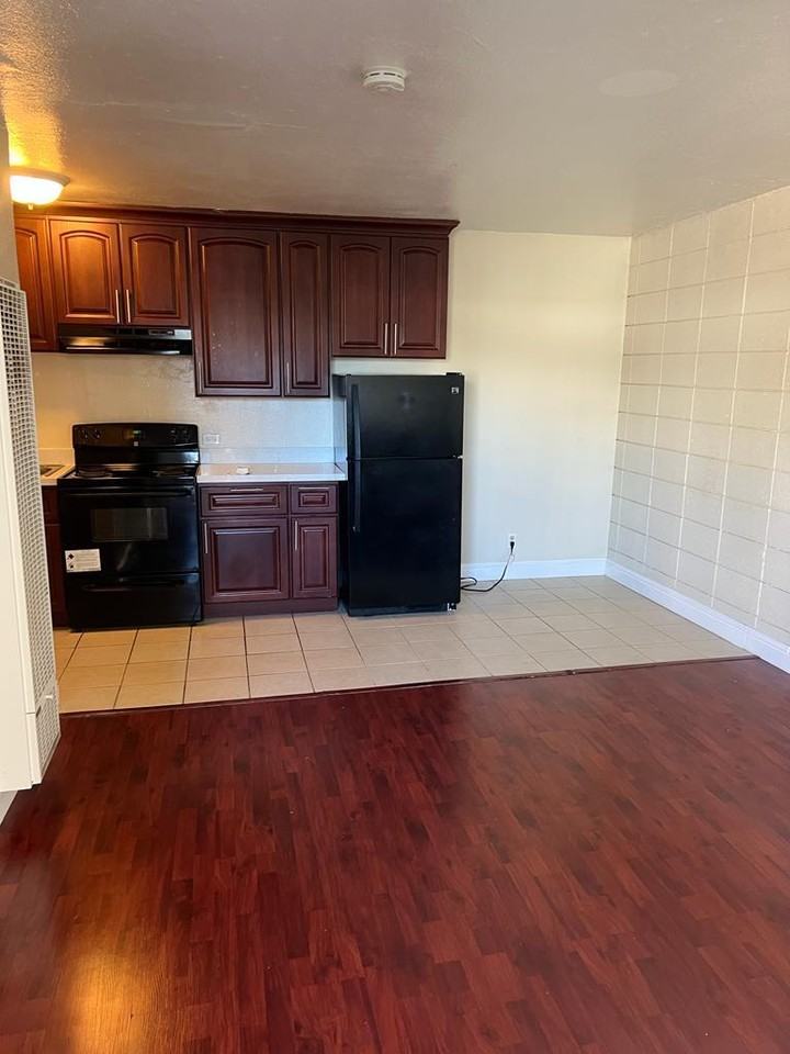 1931 Dwight Way - Photo 3 of 22