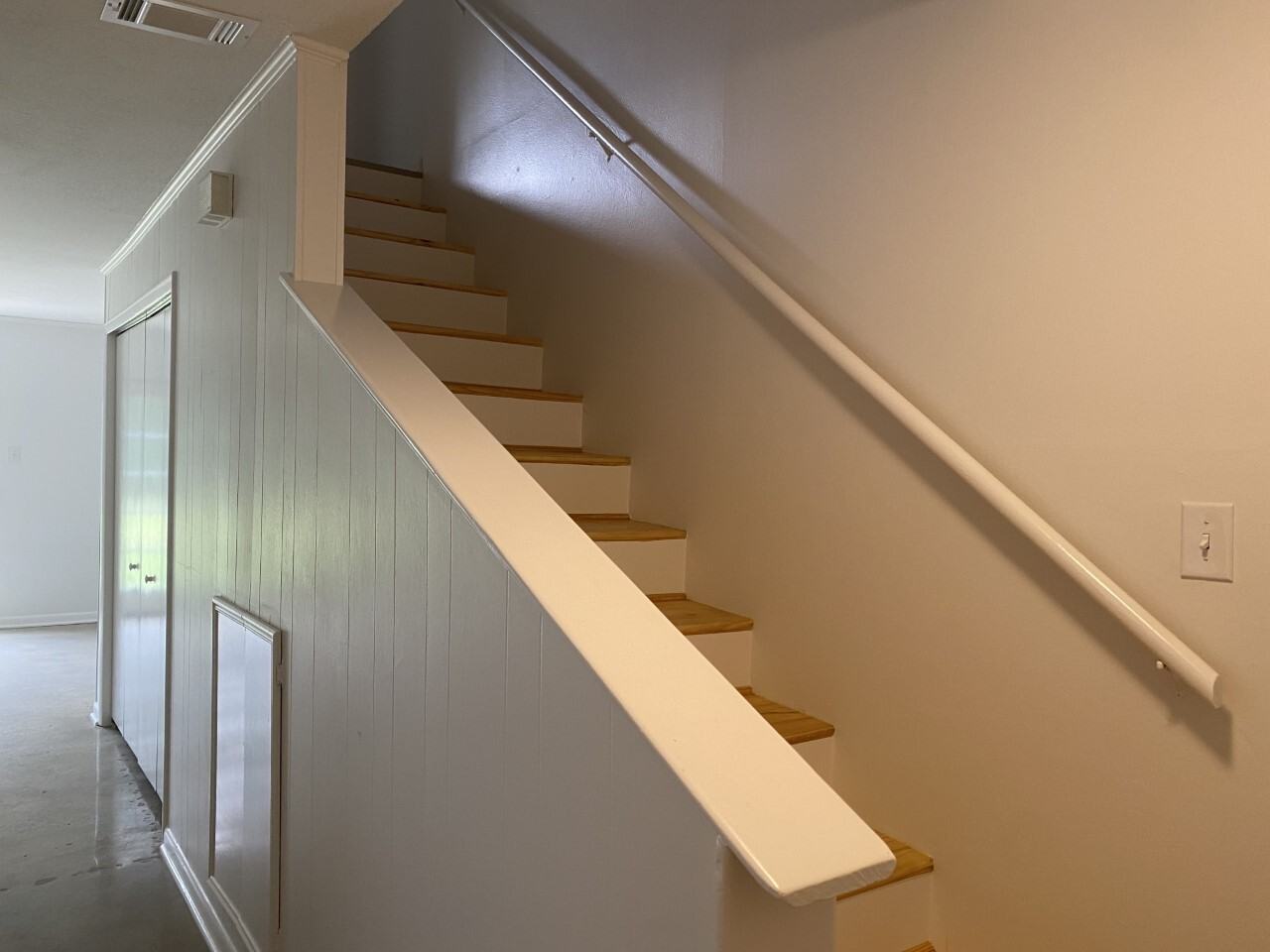706 S. Mitchell - Photo 4 of 13