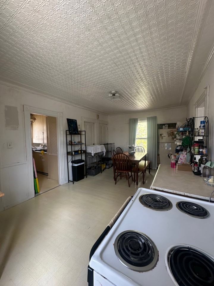 123 3rd Street - Photo 2 of 7