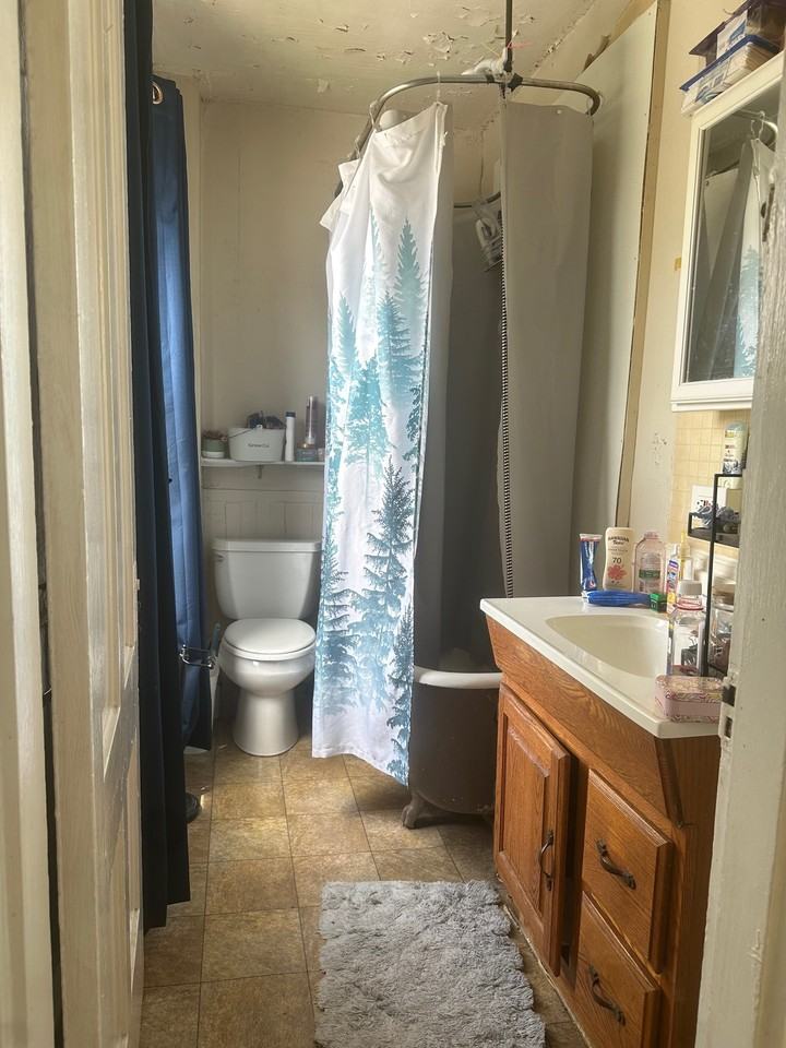123 3rd Street - Photo 3 of 7
