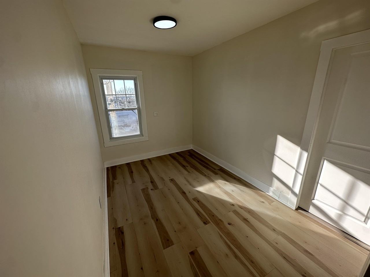 834 Eastern Avenue - Photo 5 of 9