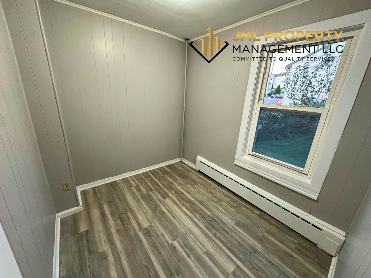58 Edgemond Street - Photo 4 of 8