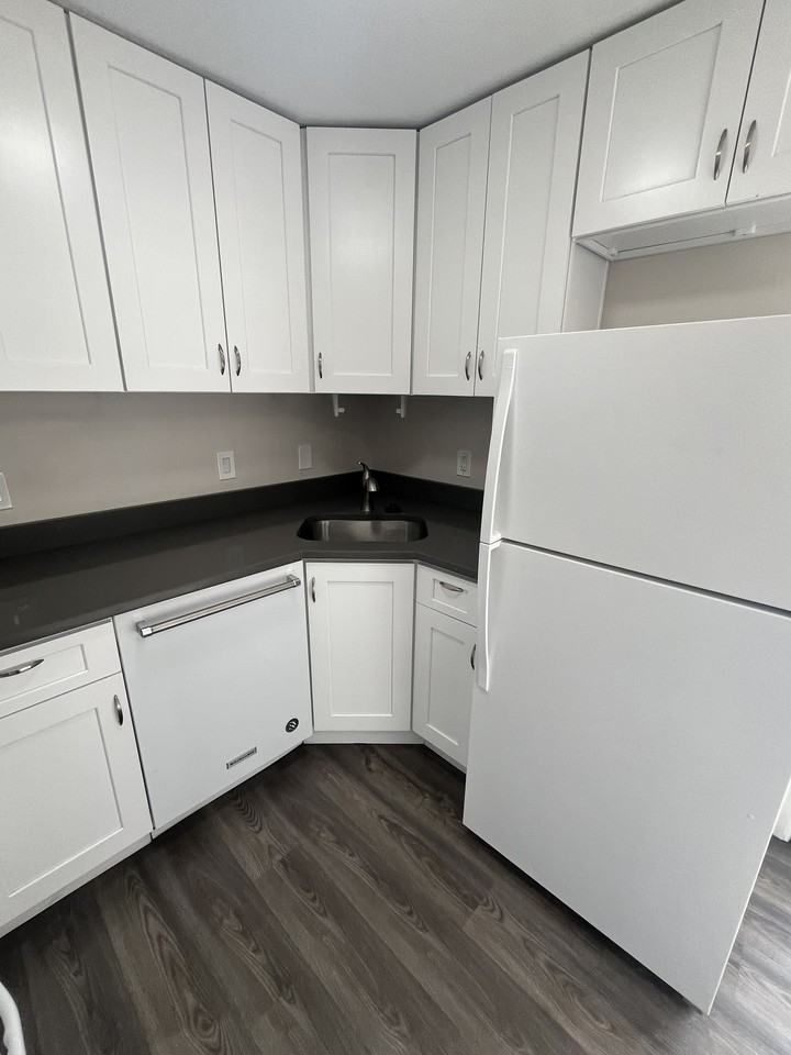 Oak North Apartments - Photo 6 of 50