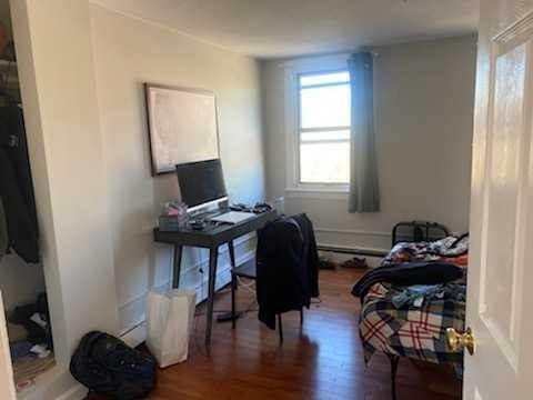 257 Bennington St - Photo 3 of 10