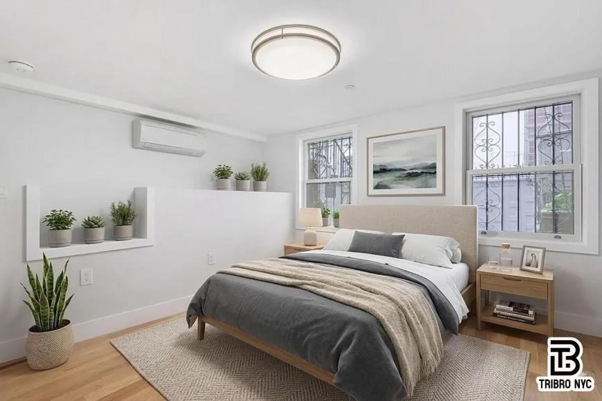 344 Dean St - Photo 4 of 6