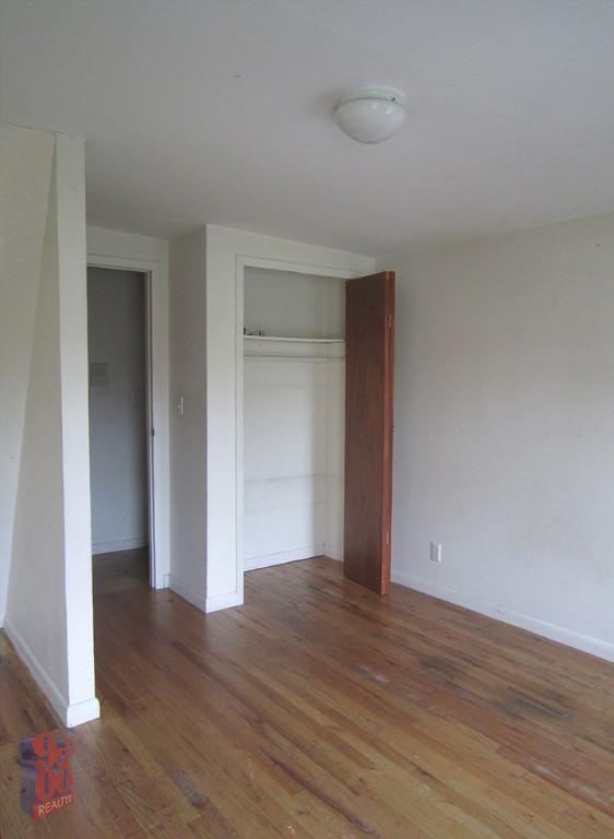 411 E 12th St - Photo 4 of 5