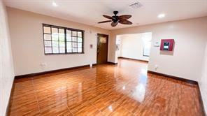 12255 Nw Miami Ct - Photo 3 of 8