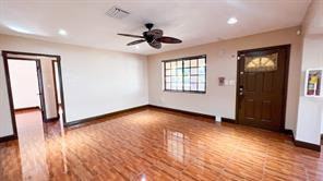 12255 Nw Miami Ct - Photo 4 of 8